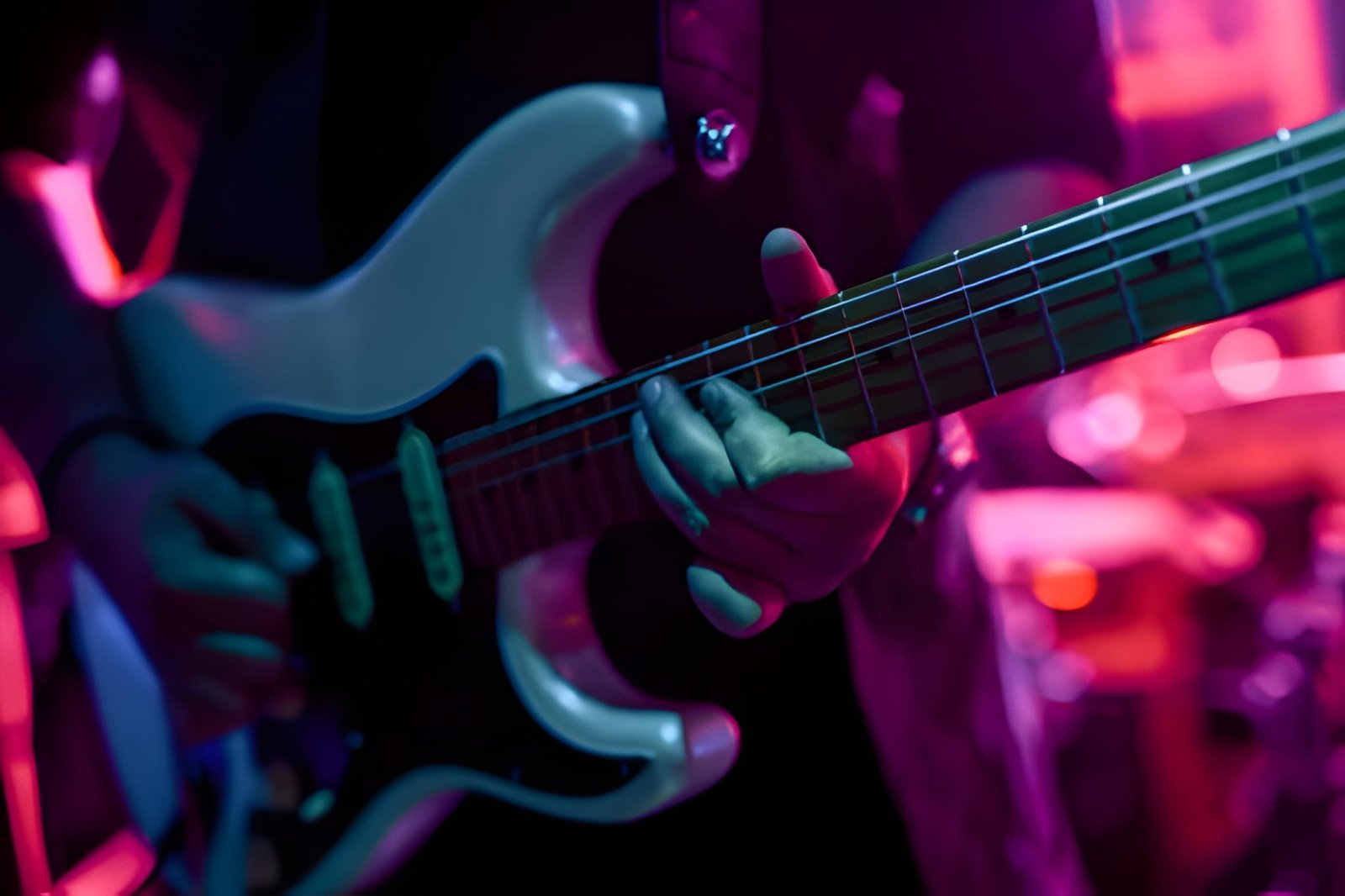 Phil Texter Guitarist - Music
